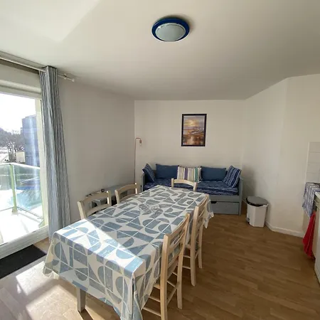 Apartment Avec Piscine - La Chaume *